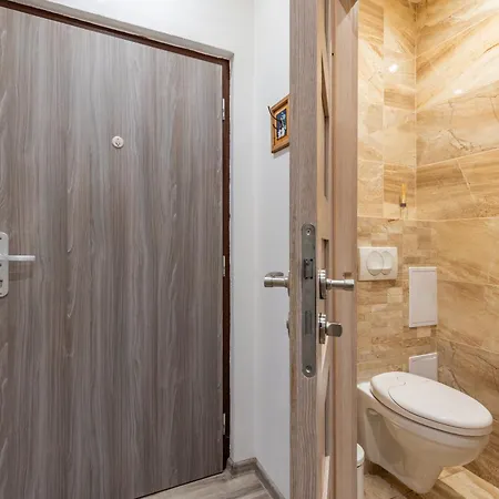 Charming Flat, Steps From Castle - Historic Part Daire *